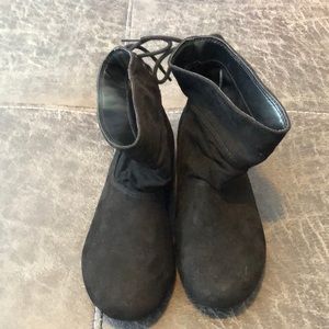 Little girl size 11 boots